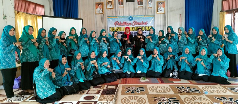 Pelatihan Simulasi Pola Asuh Anak dan Remaja (PAAR) Tingkat Kecamatan Kelua Tahun 2022