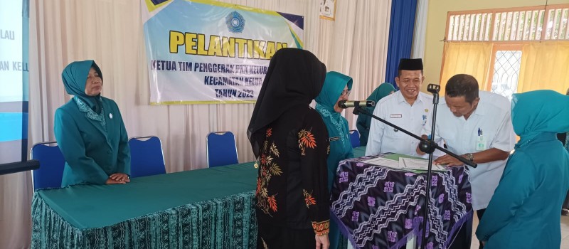 Pelantikan Ketua Tim Penggerak PKK Kelurahan Pulau dan Rapat Konsultasi Tingkat Kecamatan Kelua Tahun 2023