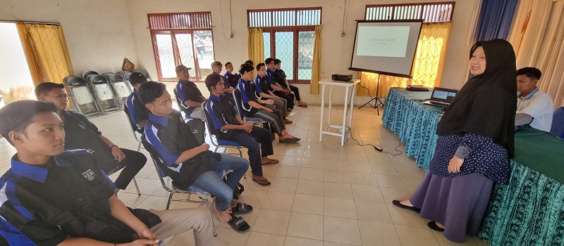 Pelaksanaan Pelatihan Non Institusional Mobile Training Unit (MTU) Kejuruan Sablon Di Kecamatan Kelua