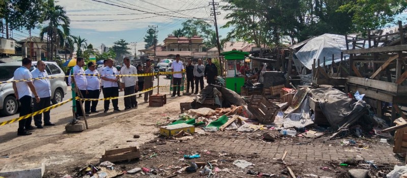 Monitoring Pasar Buah Kecamatan Kelua
