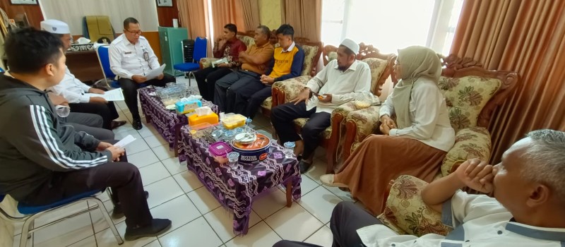 Rapat dengan BKAD, PAPDESI Kecamatan Kelua
