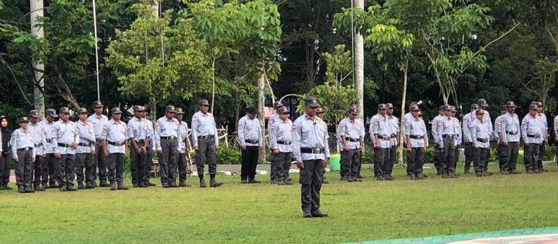 Apel Penyerahan Anggota Satlinmas