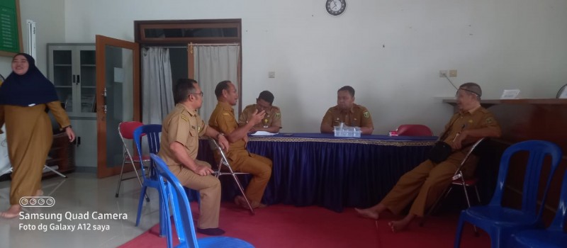 Pembinaan persiapan lomba desa . Desa palapi