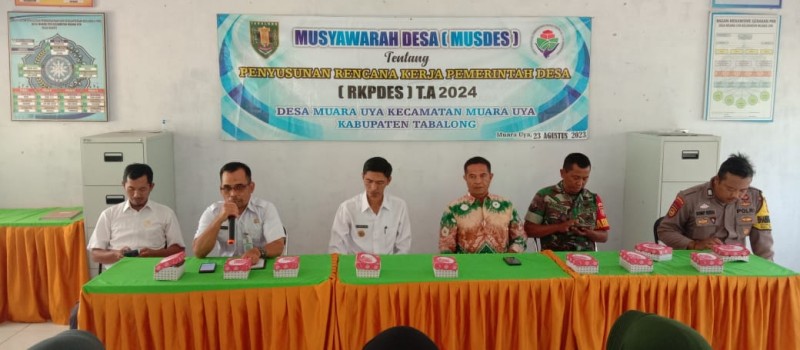 Acara Musyawarah Desa (MUSDES) dalam rangka Menyusun Rencana Kerja Pemerintah Desa (RKPDes) Tahun anggaran 2024 di Desa Muara Uya. Rabu 23 Agustus 2023