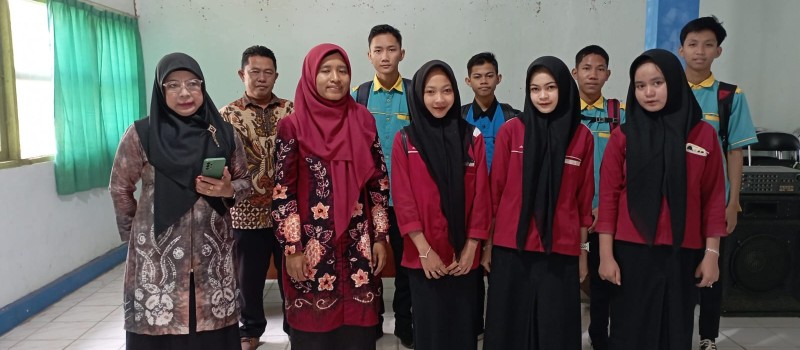 Penerimaan siswa siswi prakerin Juli 2024