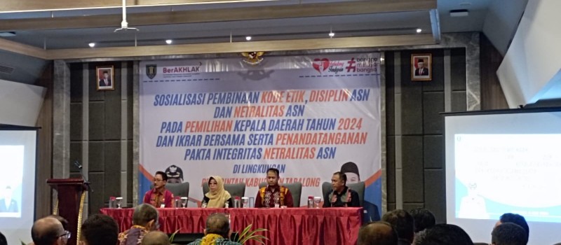 Bimtek sekdes di grand qin Banjarbaru