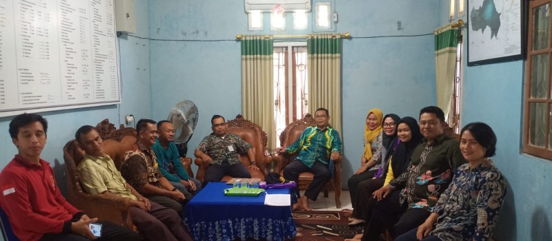 Monitoring di Desa Mangkupum terkait Evaluasi pengelolaan keuangan dan aset Desa.