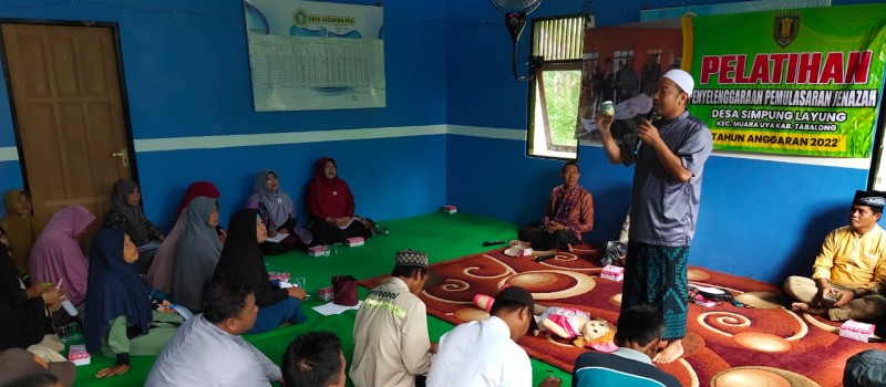 Pelatihan memandikan jenazah di di Simpung Layung