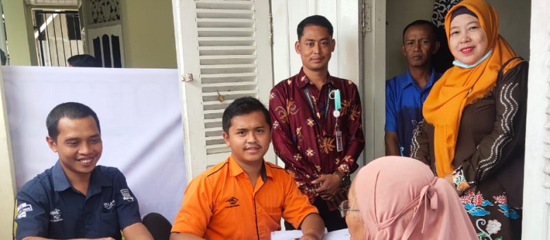 Kegiatan Penyerahan Dana BLT BBM Kantor POS Muara Uya