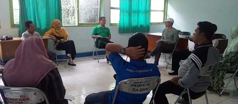 Rapat Internal Staf Kecamatan
