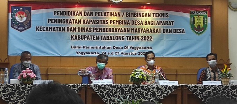Acara Pendidikan dan Pelatihan Peningkatan Kapasitas Pembina Desa Bagi Aparat Kecamatan