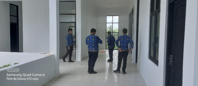 Monitoring Kantor Kecamatan Muara Uya Yang Baru