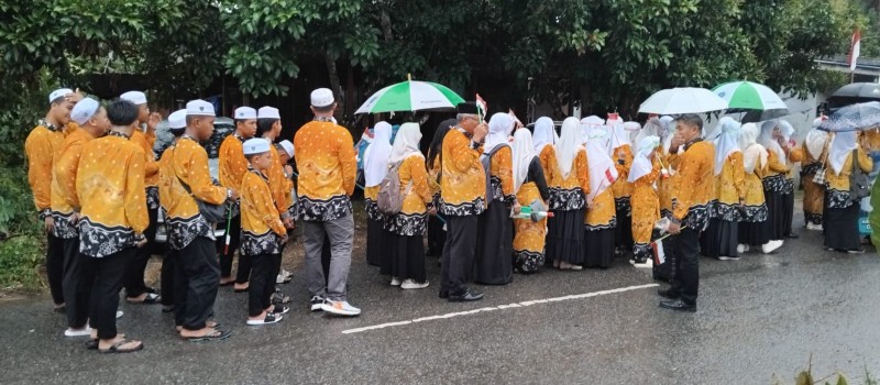 Menghadiri Peresmian MTQ Ke 49 di Kecamatan Bintang Ara