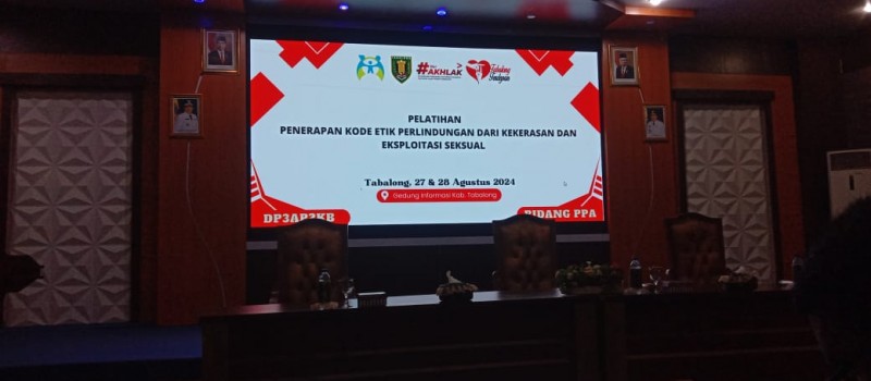 Menghadiri undangan Pelatihan di gedung Informasi Tanjung.