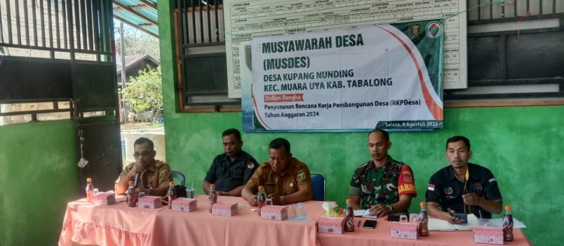 Acara Musyawarah Desa (MUSDES) dalam rangka Menyusun Rencana Kerja Pembangunan Desa (RKPDes) Tahun anggaran 2024 di Desa Kupang Nunding.