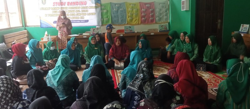 Studi Banding Posyandu Desa Sungai Buluh Kecamatan Kelua di Posyandu Desa Simpung Layung Kecamatan Muara Uya