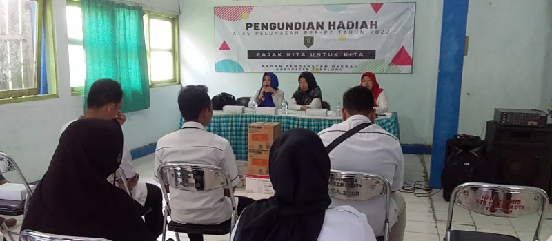 Pegundian hadiah atas pelunasan PBB