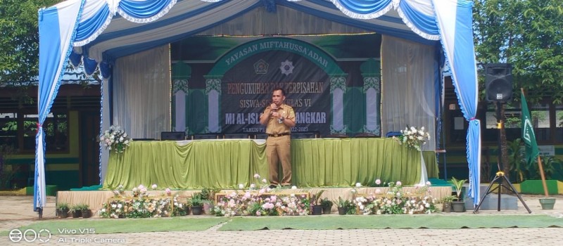Pengukuhan dan Perpisahan siswa siswi MI Kelas VI