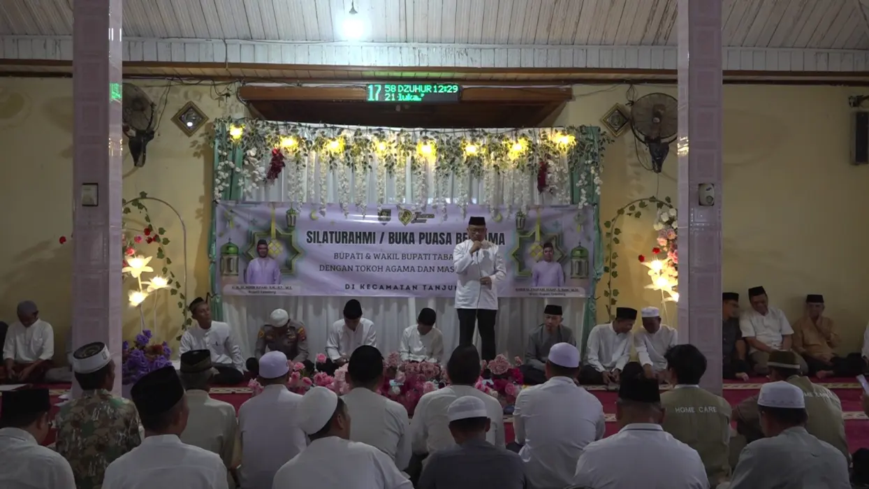 Safari ke Desa Kambitin Raya, Bupati Ajak Warga Sukseskan Program Tabalong Smart