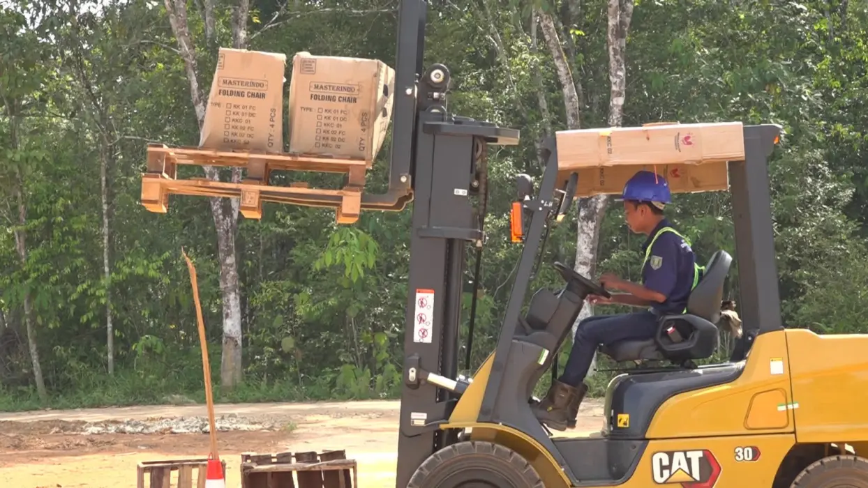 Dari Teori hingga Praktik, Pelatihan Operator Forklift di Tabalong Siapkan Tenaga Kerja Andal